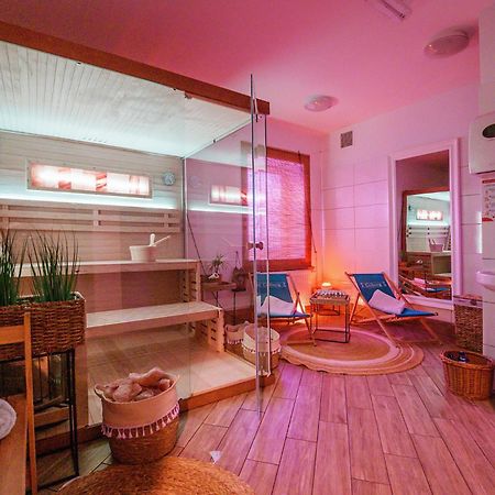 Hotel Zorza Колобжег Экстерьер фото