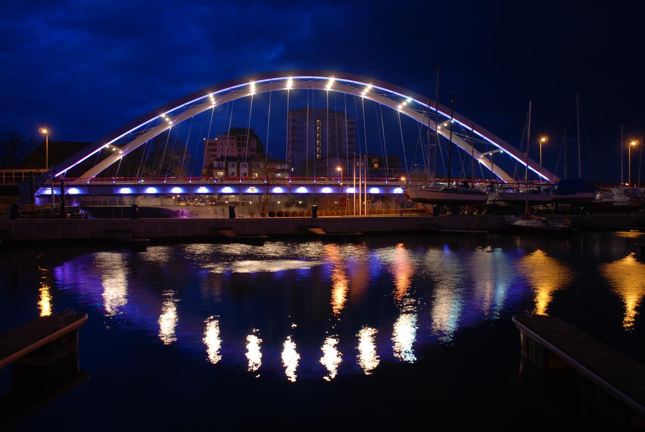 Hotel Zorza Колобжег Экстерьер фото